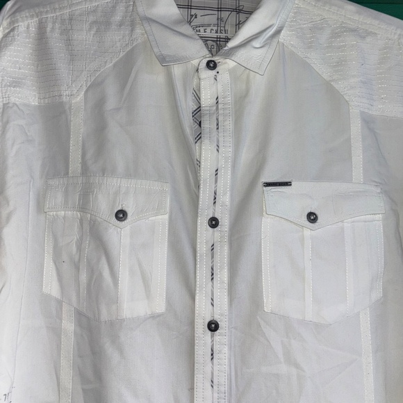 M.E.C & S men’s XL white top with silver design - Picture 8 of 9